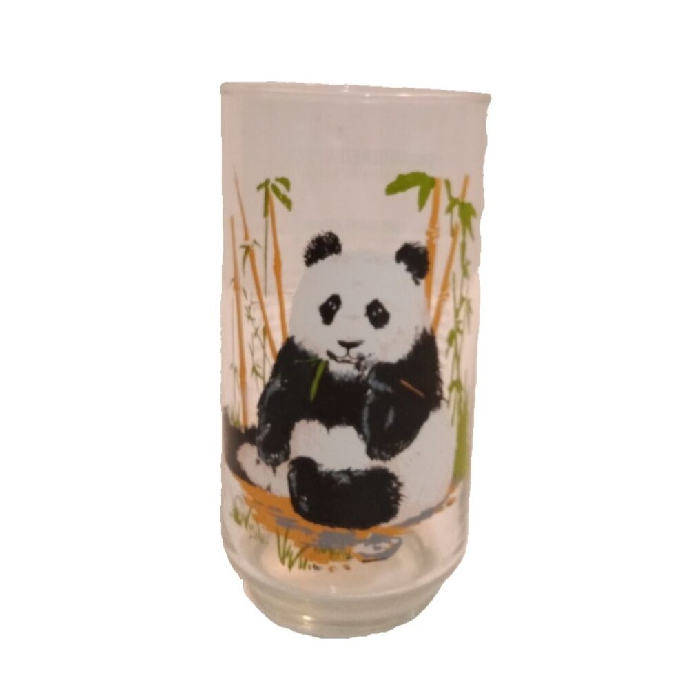 Vintage Burger Chef 1978 Collectors Glasses Endangered Species Giant Panda